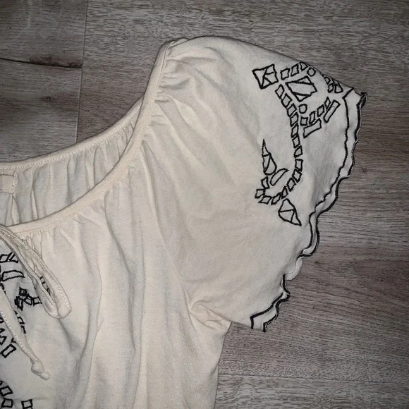 Forever21 Top - Picture 3 of 6